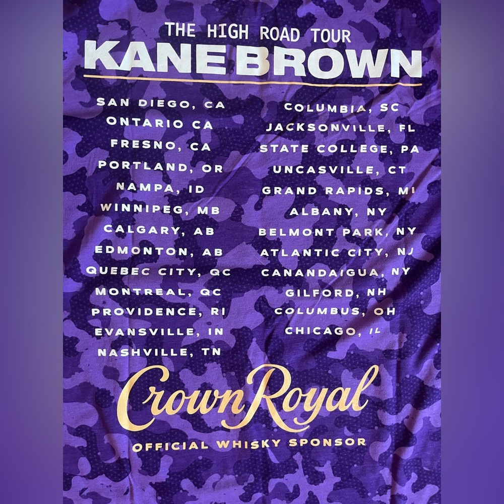 Kane Brown/ Crown Royal The High Road Tour- Men's Short Sleeve Tee. New with tag - Picture 4 of 5